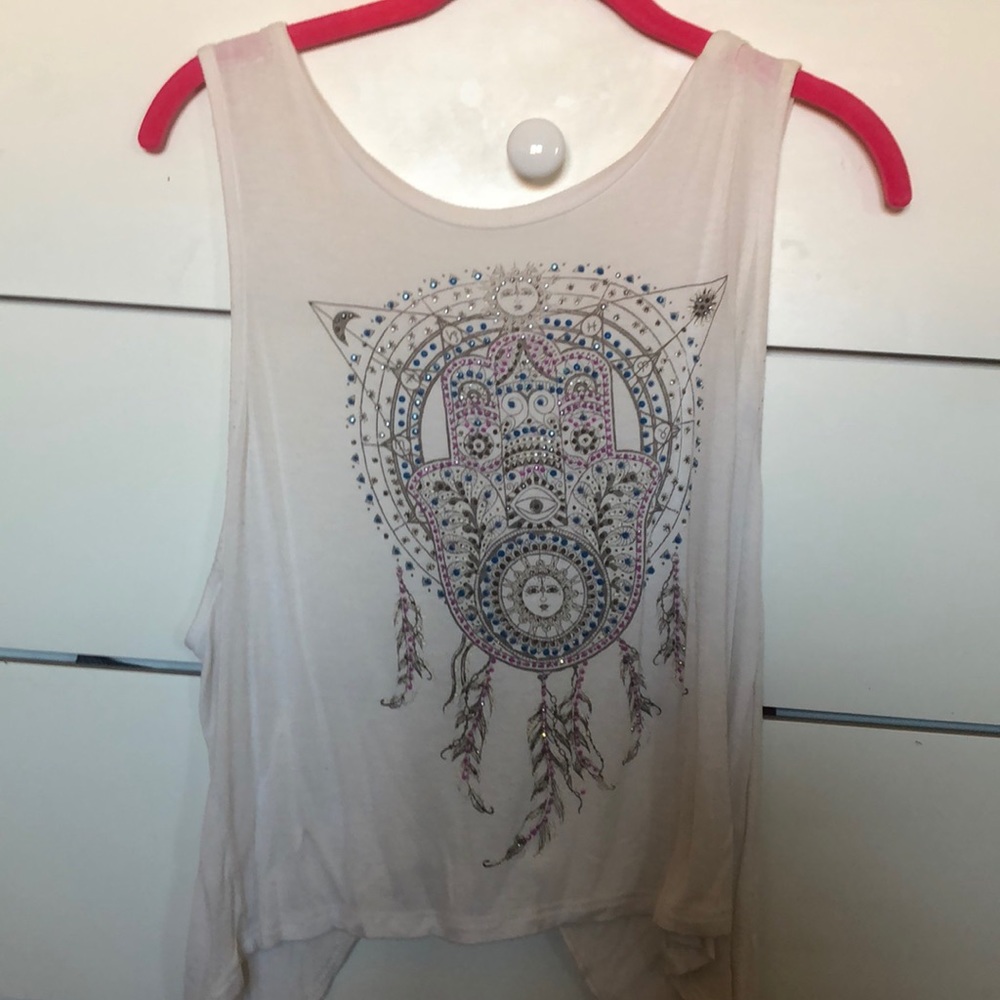 White tank with detailing